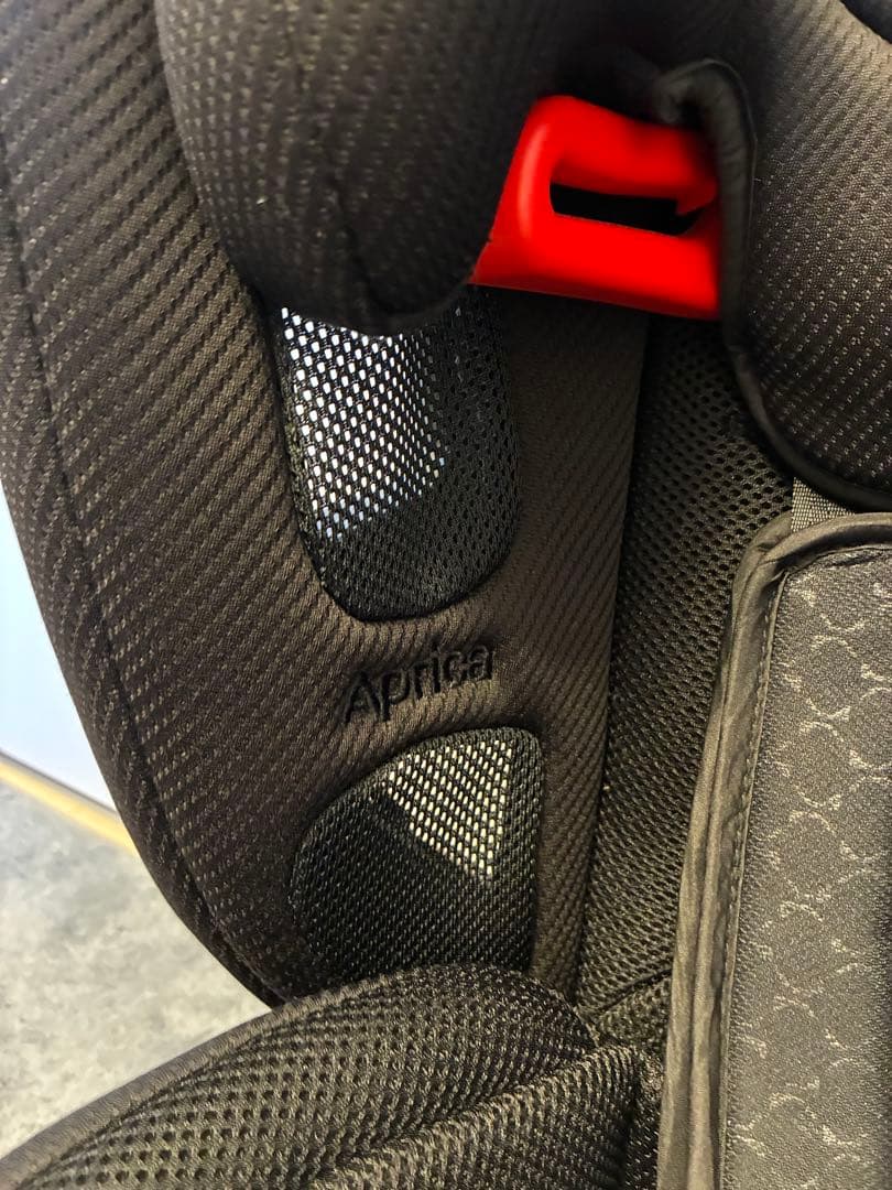 専用 Aprica アップリカ エアグルーブプラス ストリングブラック