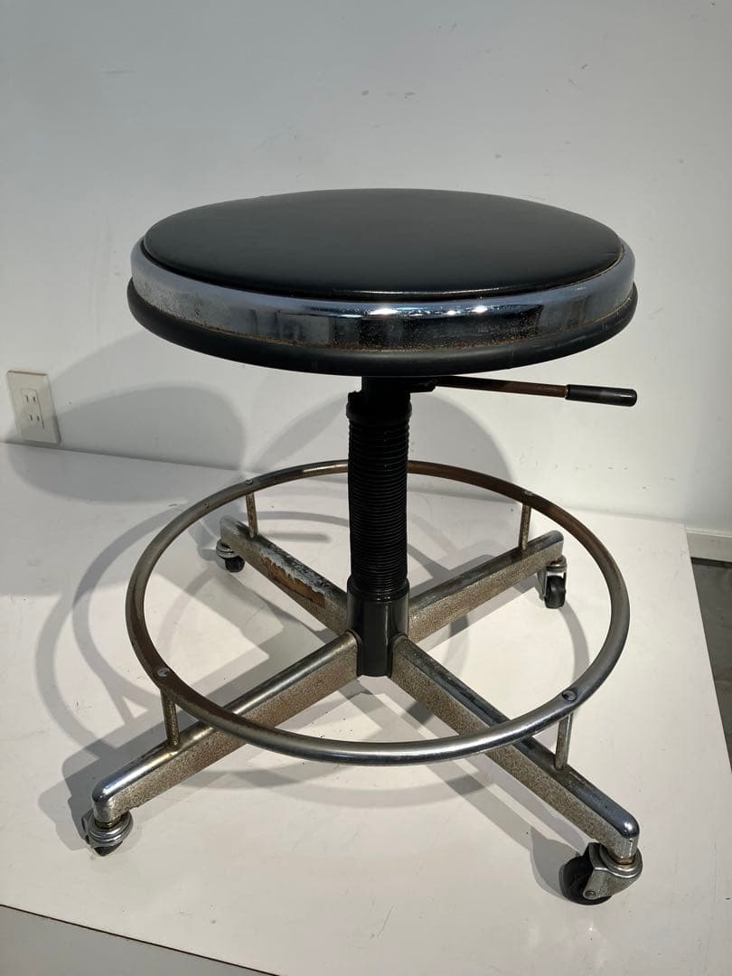 インダストリアル、ヴィンテージ・スチールスツール、オールド、レトロ、椅子、多目的