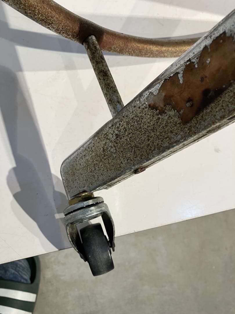 インダストリアル、ヴィンテージ・スチールスツール、オールド、レトロ、椅子、多目的