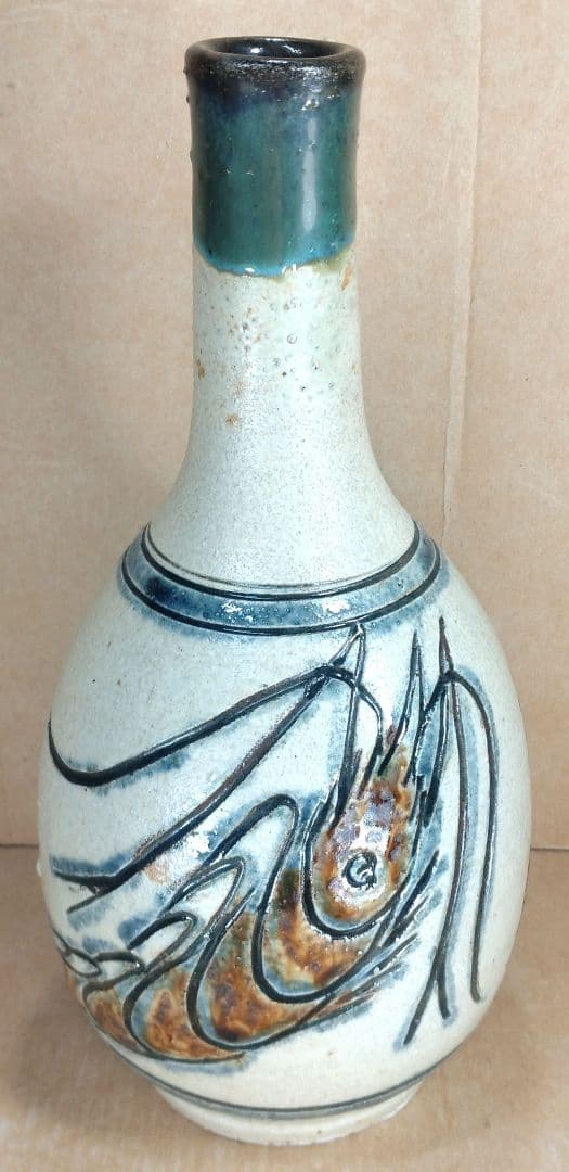 【本物保証】金城次郎 海老魚紋つる首花瓶 共箱 栞 壷屋焼 人間国宝 やちむん