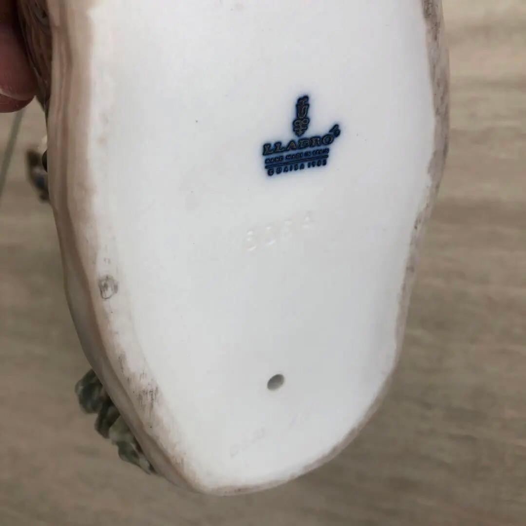 腕に修復箇所あり: LLADRO1983年ヴィンテージリヤドロ　犬と少女No.9