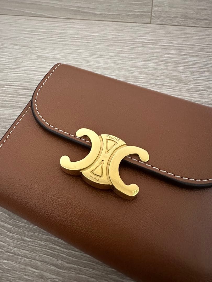 美品CELINE セリーヌ トリオンフ コンパクトウォレット　コニャック