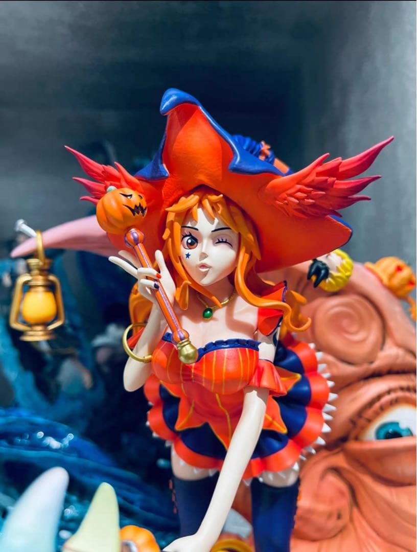 ワンピース　ハロウィン　ナミ　ガレージキット　フィギュア　完成品