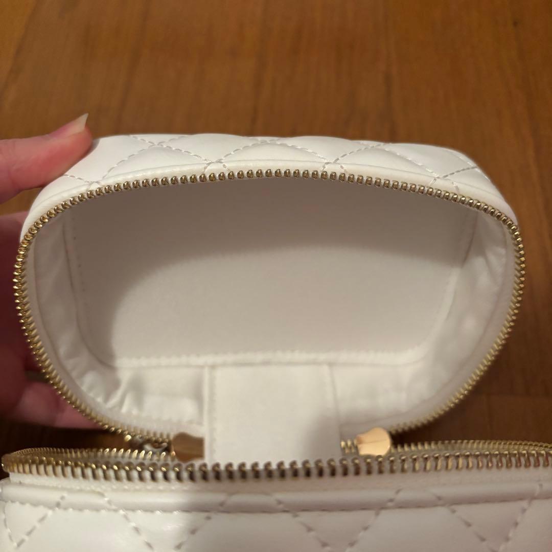 darich ダーリッチ キルティングビジュースクエアミニバッグ ホワイト