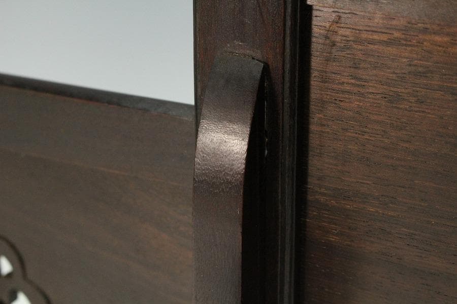 武具甲冑 刀掛 鍔紋透かし 木彫刻 時代物(K-YC460)