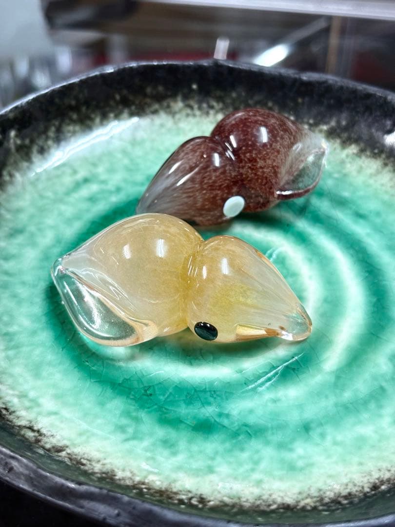 ガラスのホタルイカ
