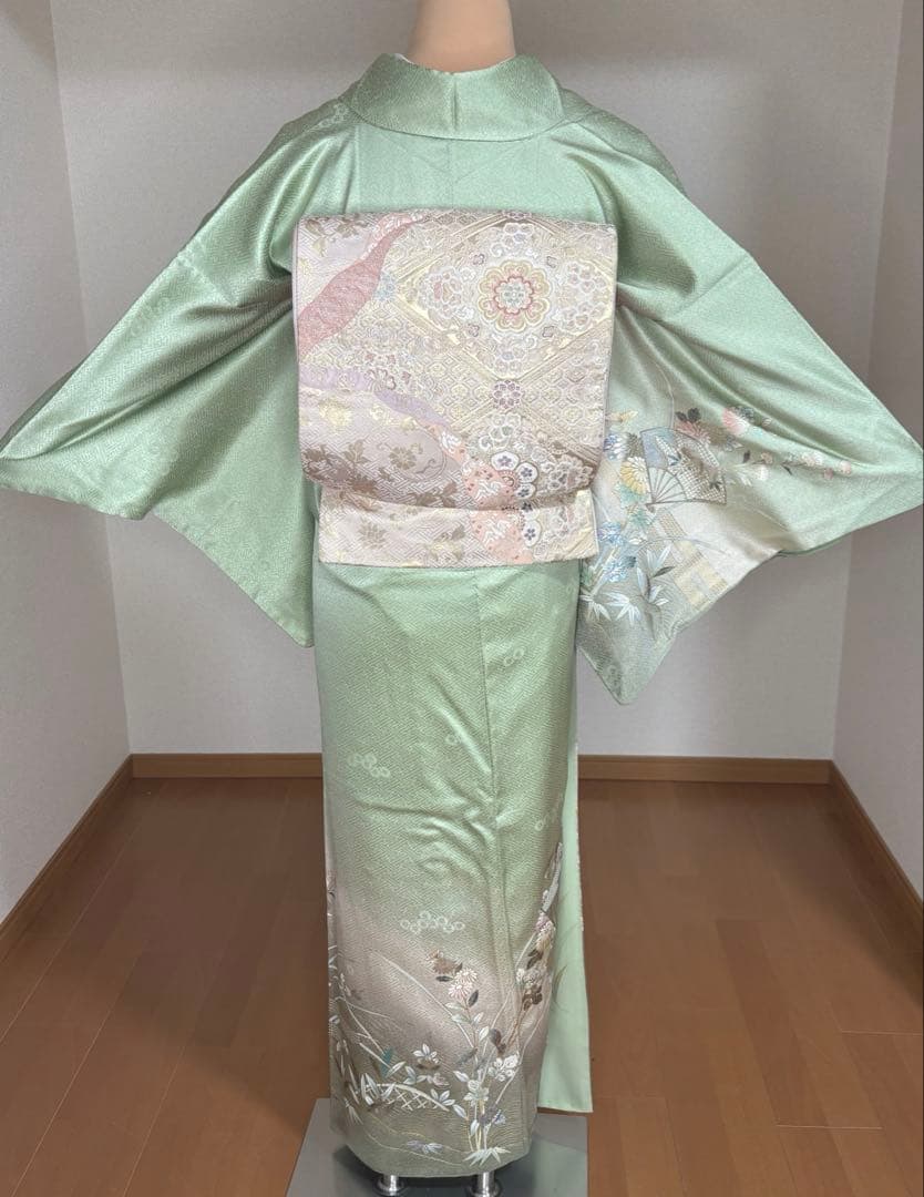 新春特別価格♦️4点フルセット　正絹　訪問着　袋帯　帯揚げ　帯締め