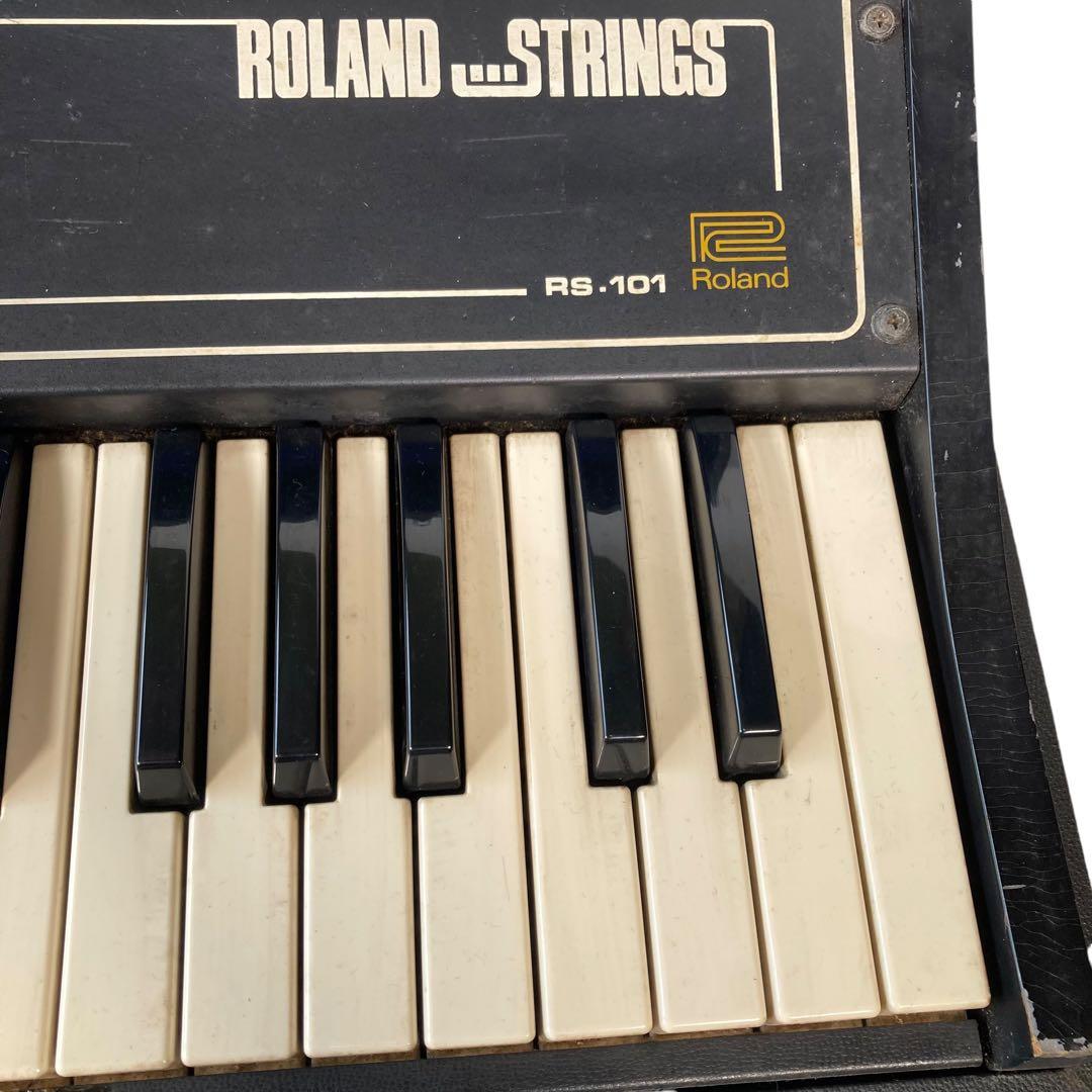Roland シンセサイザー　RS-101 通電のみ確認　ジャンク品