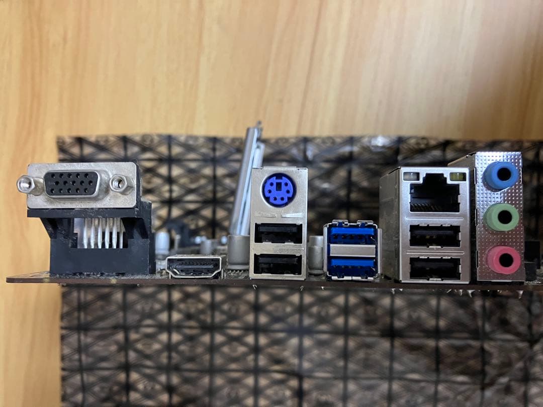 i5 10400　BIOSTAR H510M DDR4 16GB