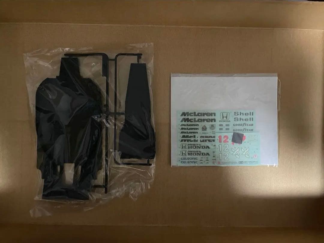 McLaren MP4 6 HONDA 1/12スケール