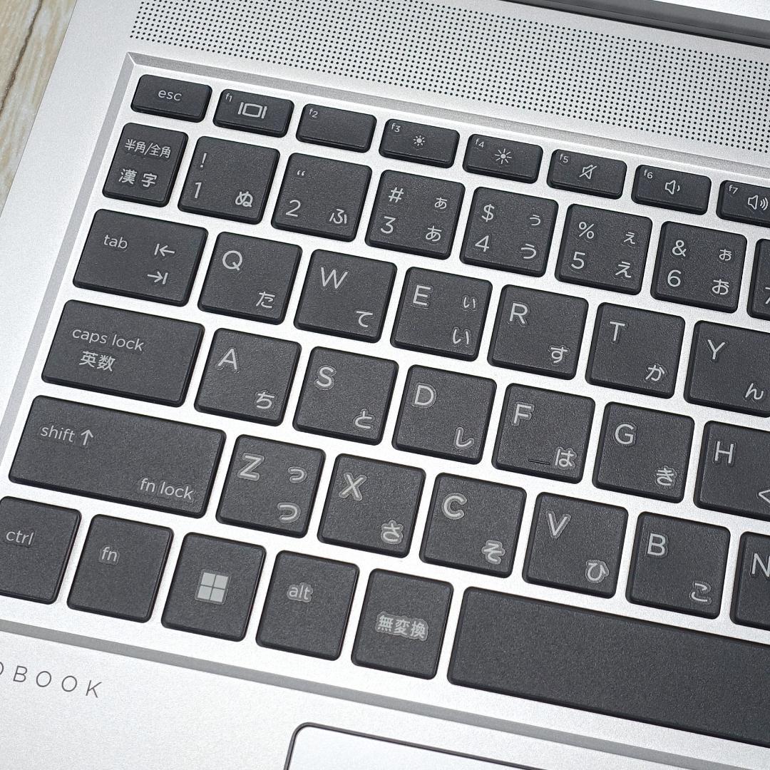 未使用に近いレベルの極美品✨東京生産✨１０コアの第１２世代コアｉ７に超高速ＳＳＤ