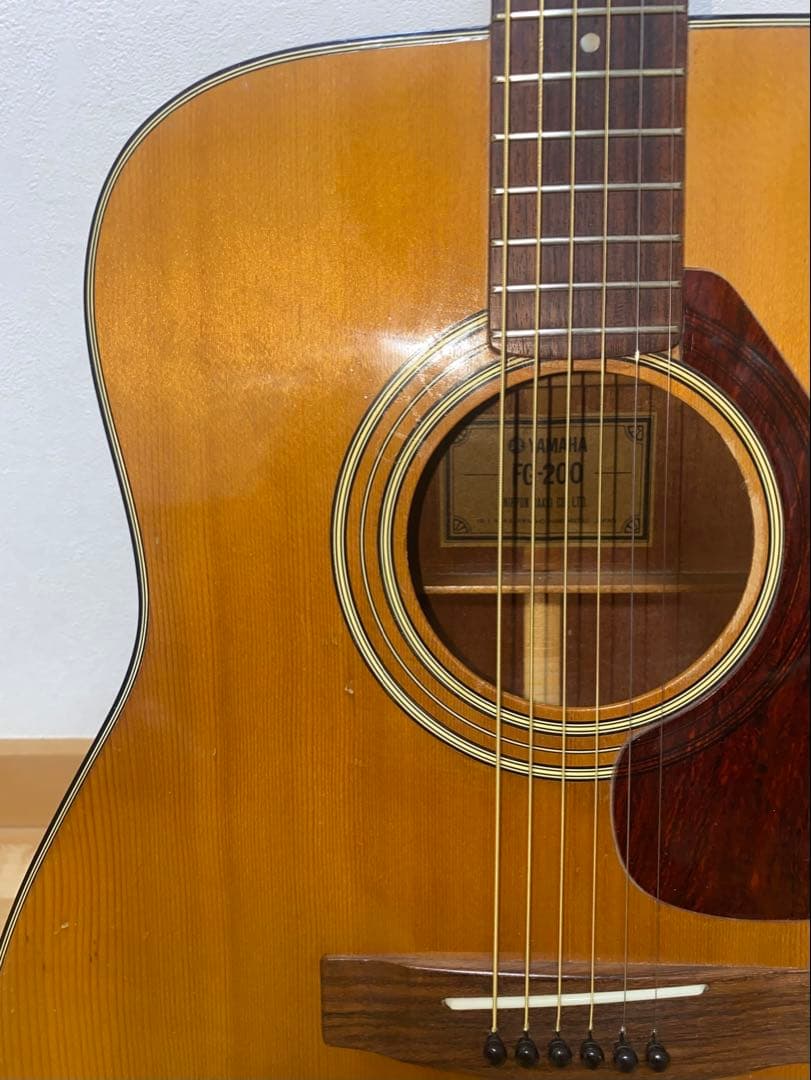 大幅値下げ‼️YAMAHA FG200グリーンラベル　調整済み新品弦　激鳴り！