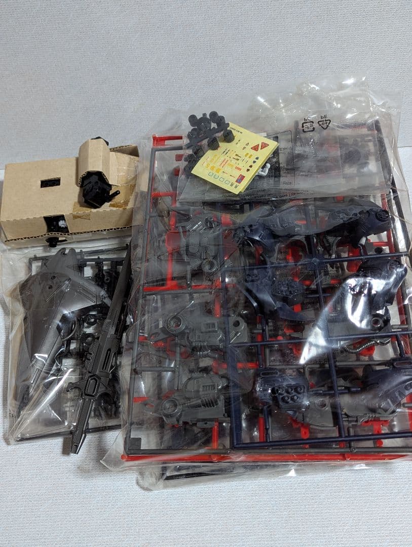 ハ*ン様 TOMY　装甲巨神Ｚナイト　ジャンク品♪