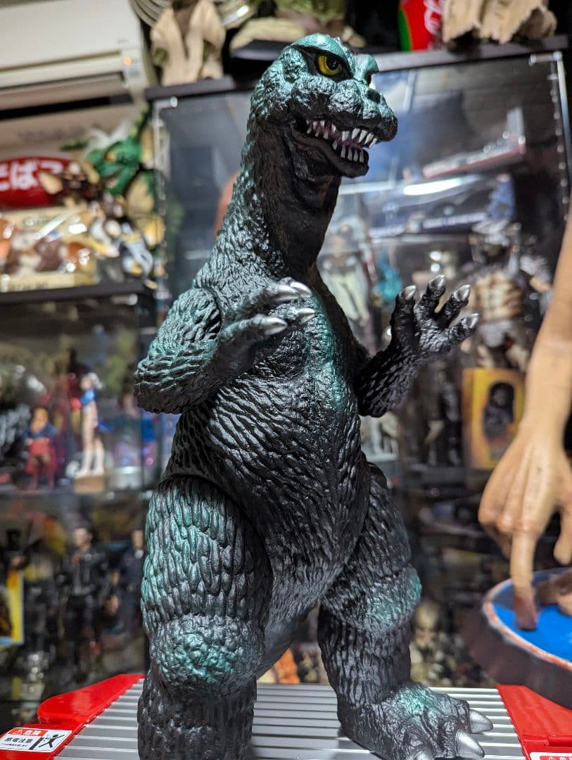 小春日和 マーミット ジャイアントモスゴジ