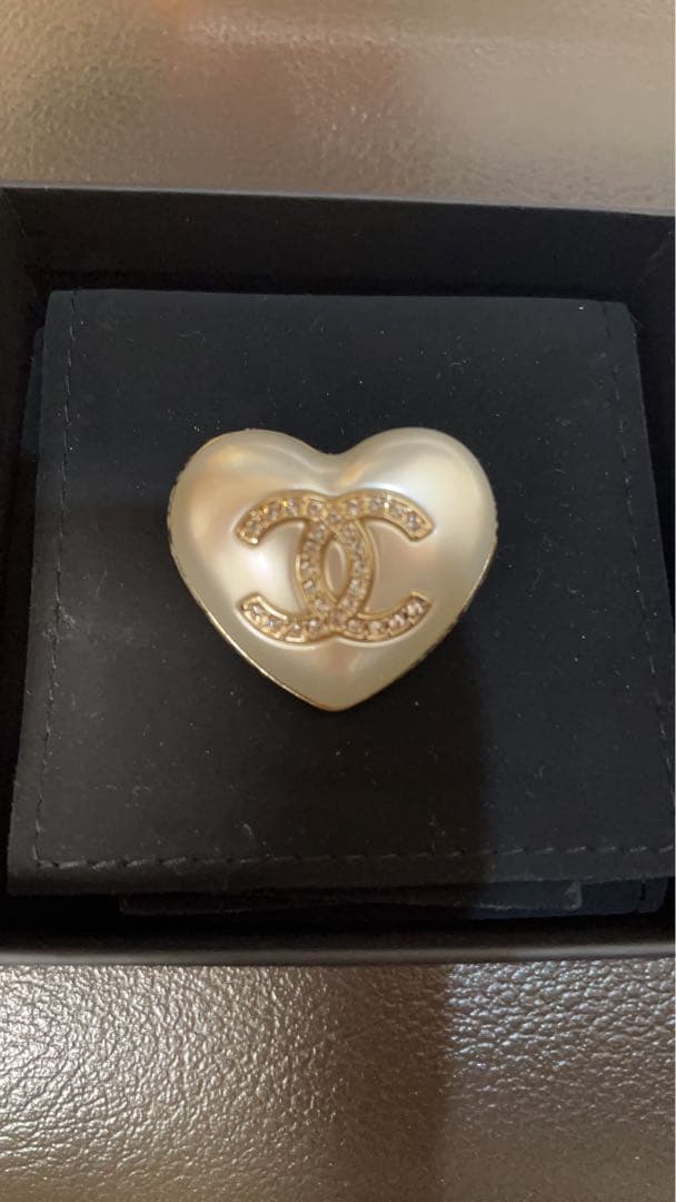 CHANELシャネル ブローチ2点セット