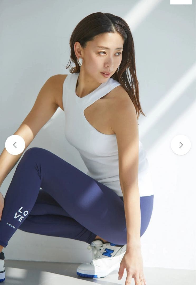 白黒2枚セットwerthy ASYMMETRY TANK(Cup in)