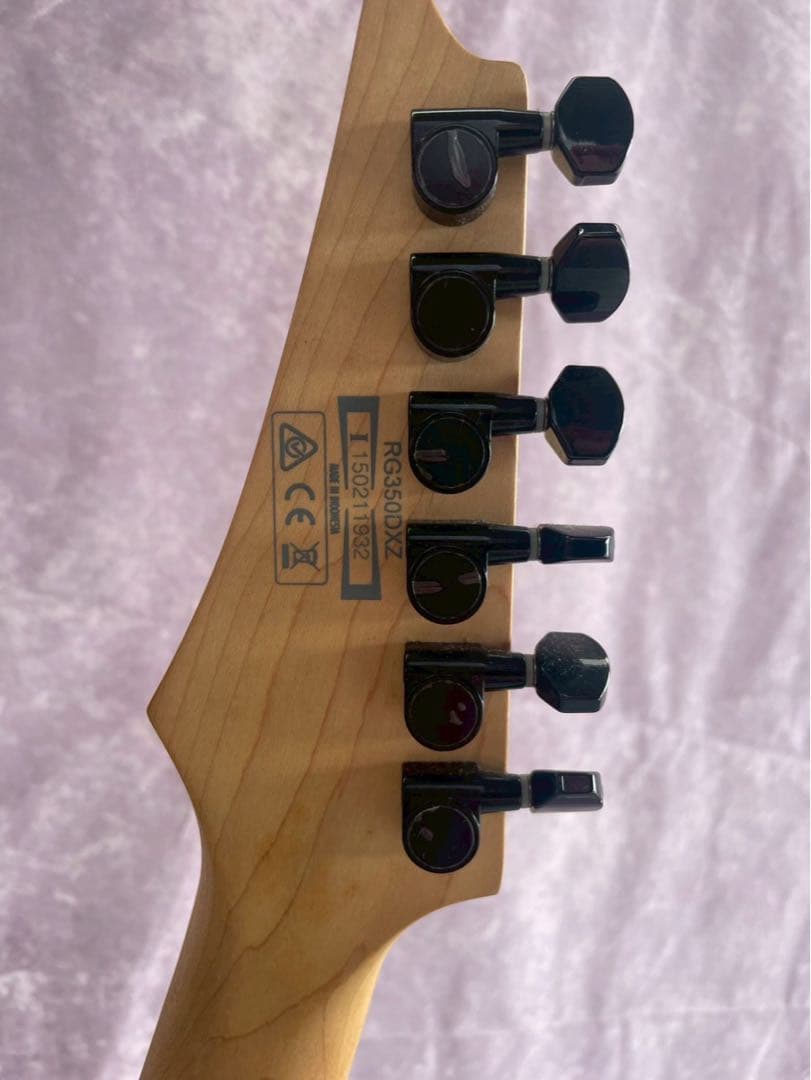 【美品】美品　Ibanez アイバニーズ　RG350DXZ White