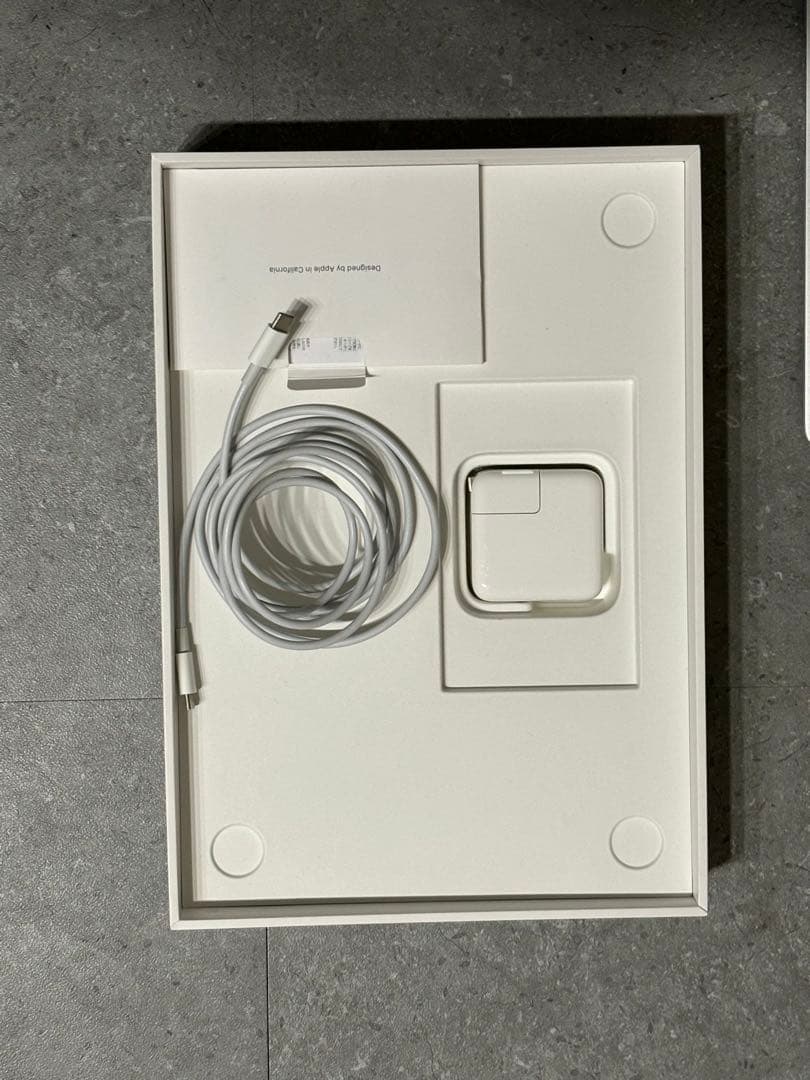 MacBookAir 2020 13.3インチM1 8GB 256GB シルバー