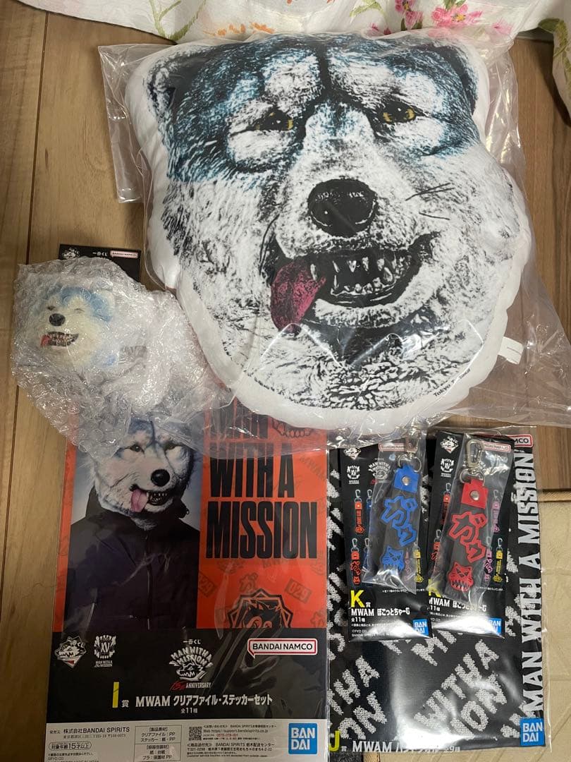 マンウィズ　一番くじ　Tokyo Tanaka フェイスクッション　マグネット