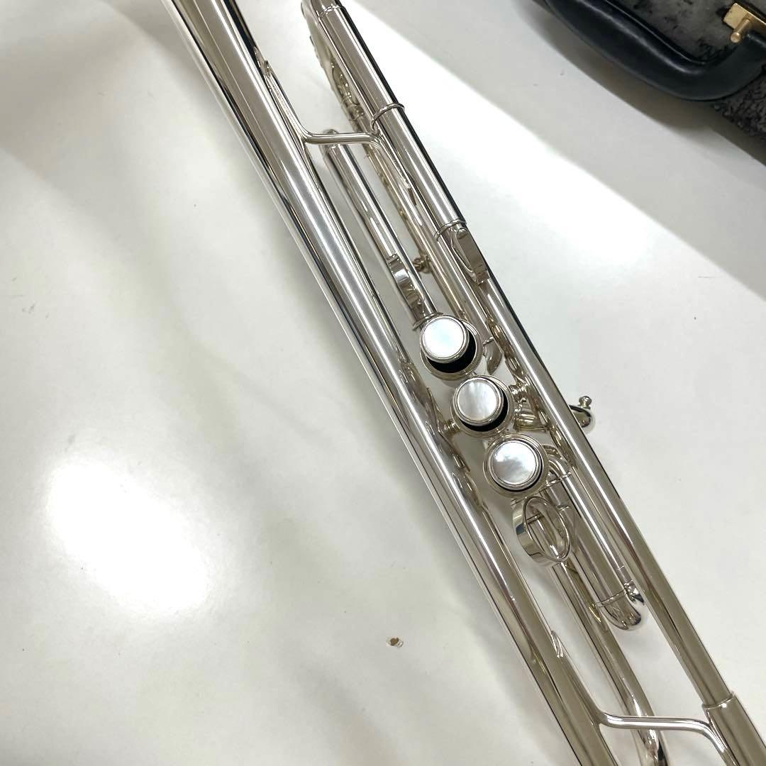 希少　YAMAHA YTR-8335RG Xeno マウスピース付き