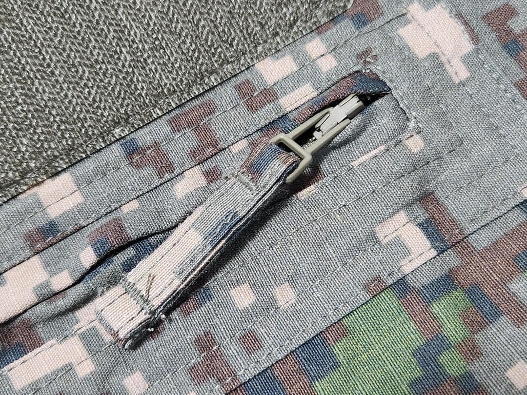 【新品】韓国軍　大韓民国陸軍　戦闘服　コンバットシャツ　TYR　私物品