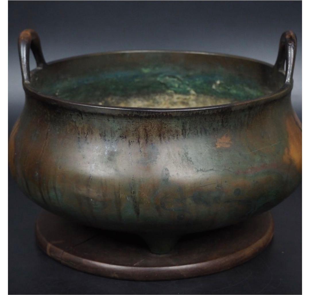 送料無料　古作『大明宣徳年製』在銘　双耳（沖天耳）香炉　木箱付・香炉灰あり