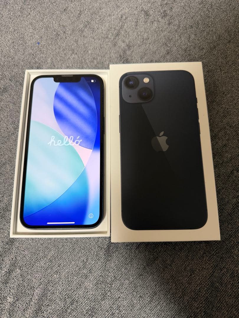 Apple iPhone 13 128GB ミッドナイト