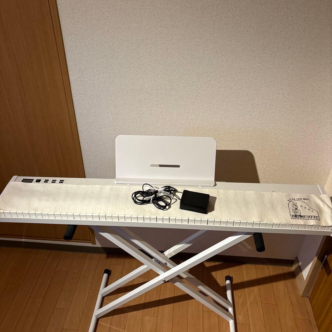 電子ピアノ　88鍵盤