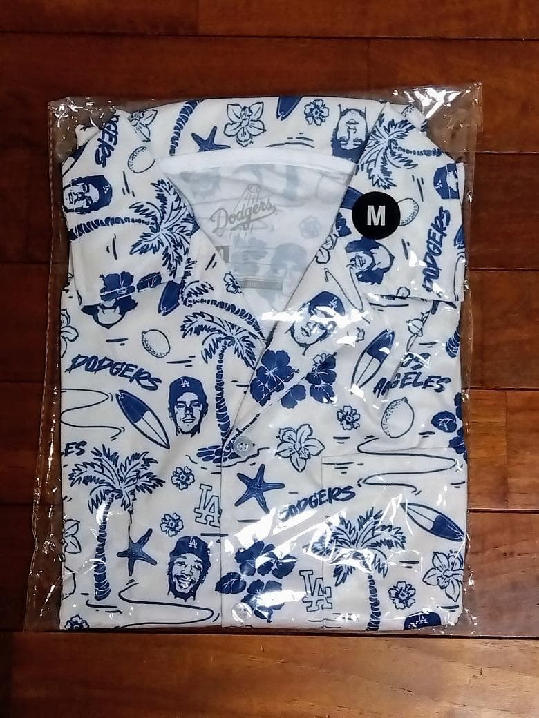 ゆ*た様 Ｍサイズ 新品入手困難 7月1日 ドジャース ハワイアンナイト ハワイ