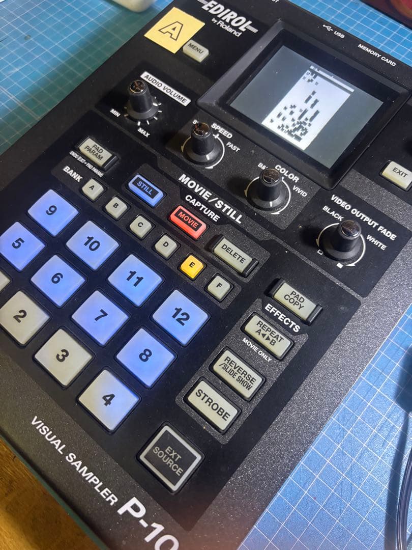 EDIROL ROLAND P-10 ビジュアルサンプラー　VJ機材