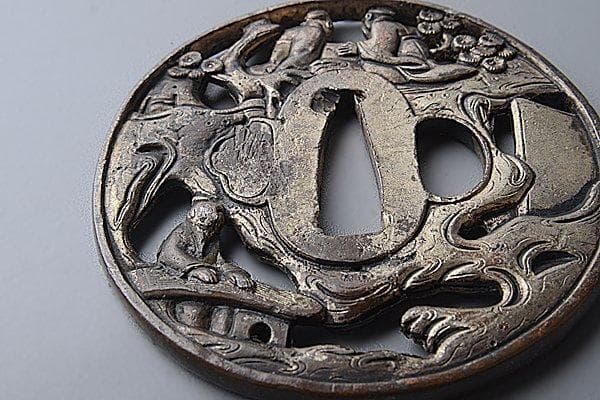 ◆224◆人物透文丸鍔　刀装具 刀剣美術　時代　日本刀拵え縁頭柄前銅製金工品