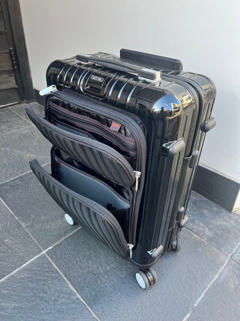 未使用　RIMOWA SALSA DELUX