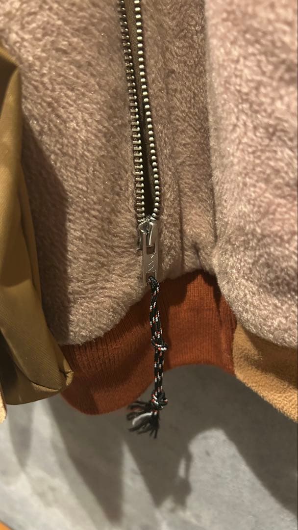 Patagonia giletリメイク　フリースジャケット　SILLAGE