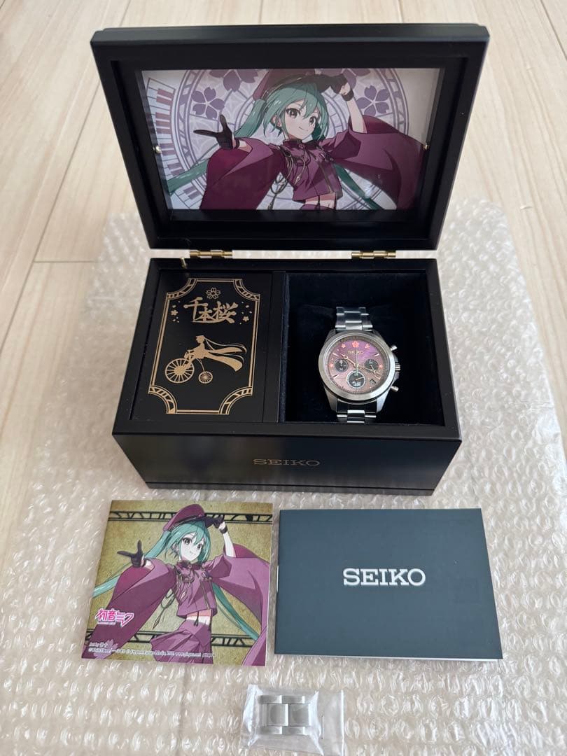 SEIKO 初音ミク 千本桜 セイコー コラボ腕時計 オルゴールボックス付き