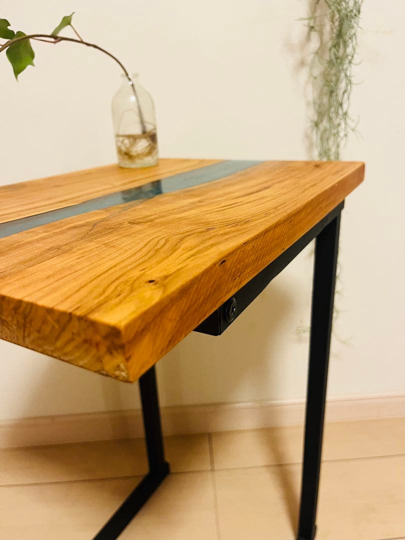 レジンテーブル　ソファテーブル　サイドテーブル　桜の木