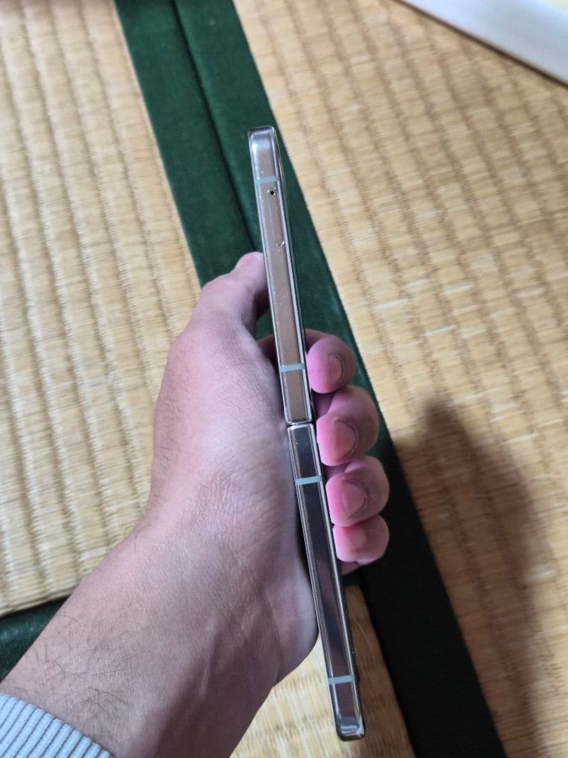 スマートフォン本体 Galaxy Z Flip5 256gb