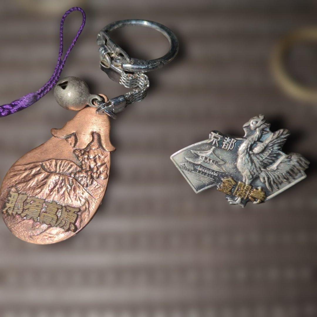 キーホルダー等まとめ売り　ご当地キーホルダー　龍剣キーホルダー　ピンバッジ　バラ