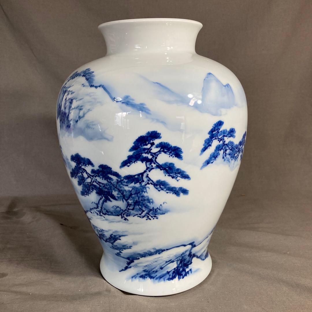 【深川製磁】有田焼の伝統　日本の名窯　宮内庁御用達　深川製磁　染付山水絵　花瓶