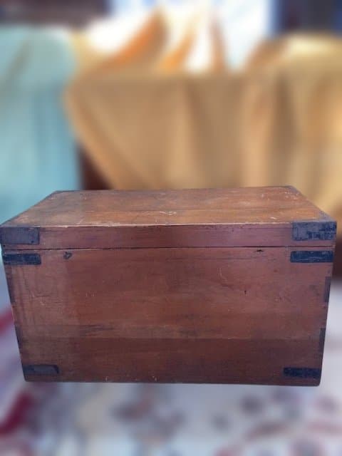 木製長持箪笥　アンティーク古民具家具　レトロなインテリアに変身！新春セール