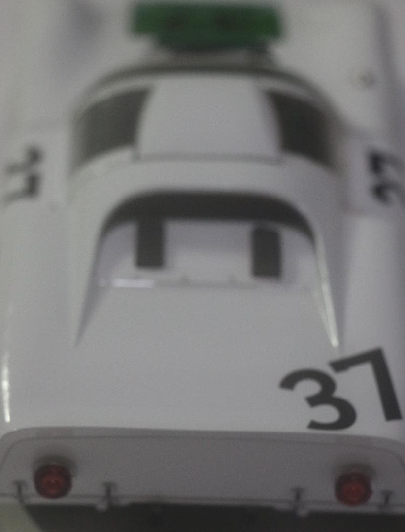 exoto 製　モーターボックス ポルシェ９１０ 　1/18 　中古品