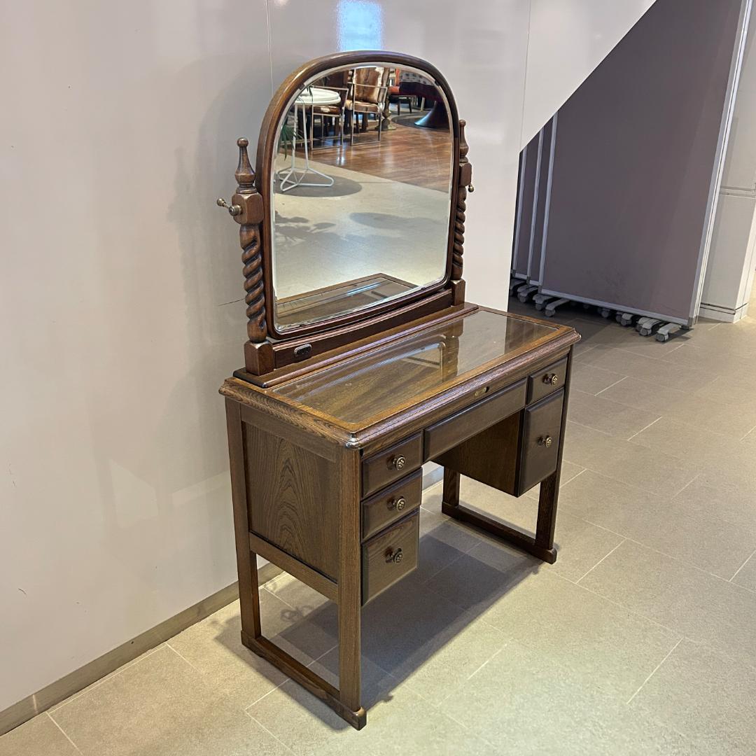 期間限定値下♥【高梨産業 ＲＯＢＩＮ】　オーク無垢材　ドレッサー 椅子付き