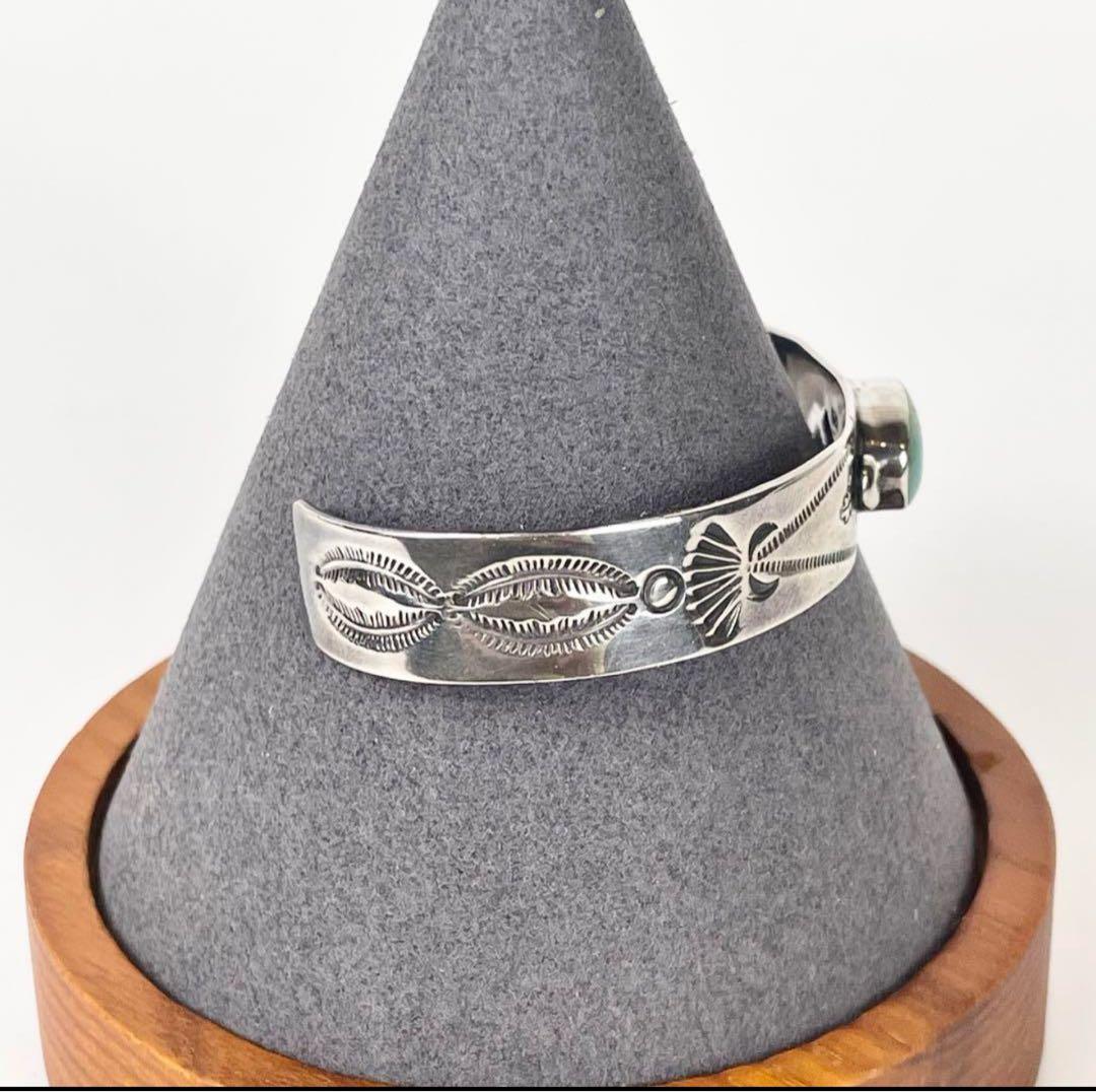 NAVAJO ナバホ sterling スタンプワーク ライトグリーン　黄緑