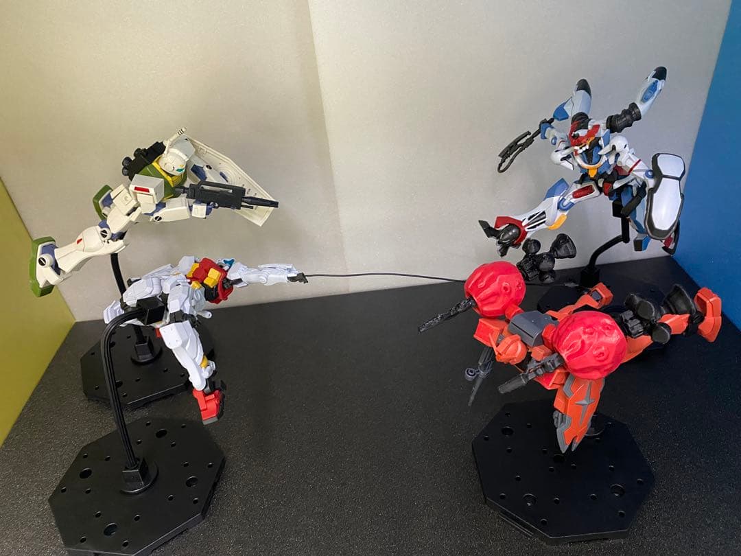 赤いガンダム　（ジークアクスSET）