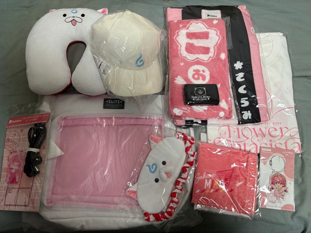 さくらみこ まとめ売り 200↑点