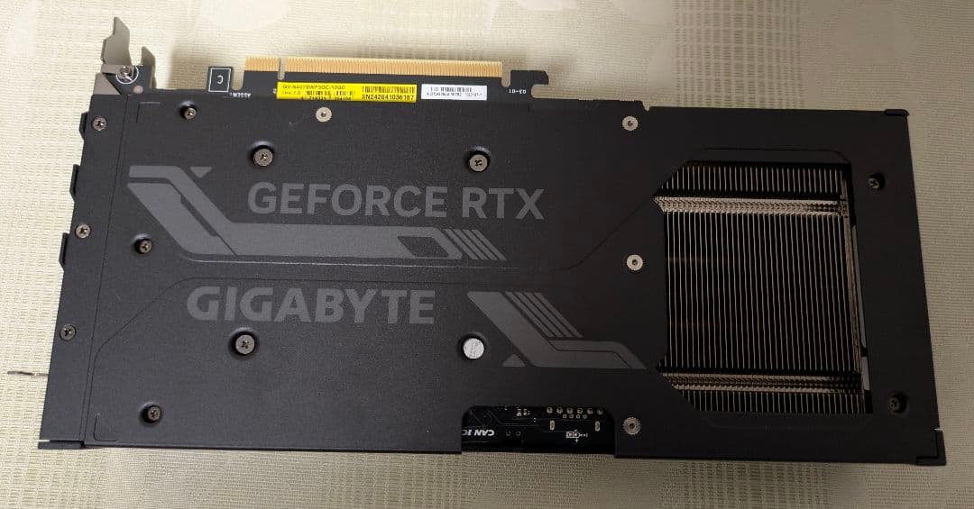 グラフィックボード・グラボ・ビデオカード GIGABYTE GeForce RTX4070 SUPER
