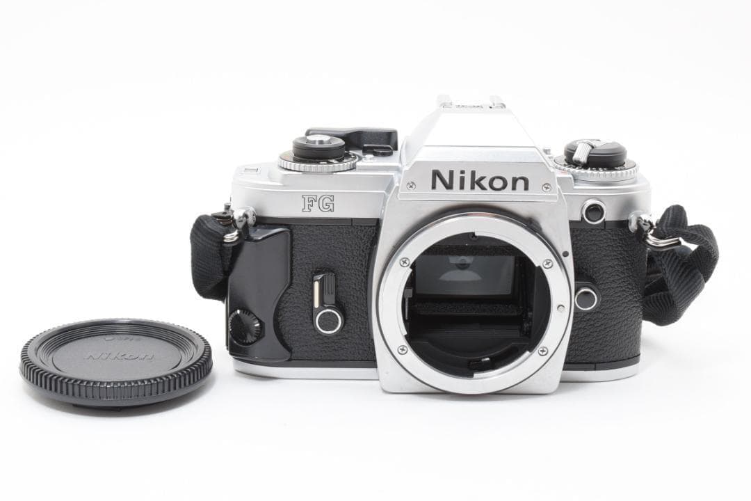 超美品 NIKON FG シルバー フィルムカメラ モルト新品交換済 M835
