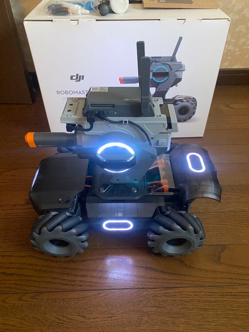 DJI ロボマスター S1