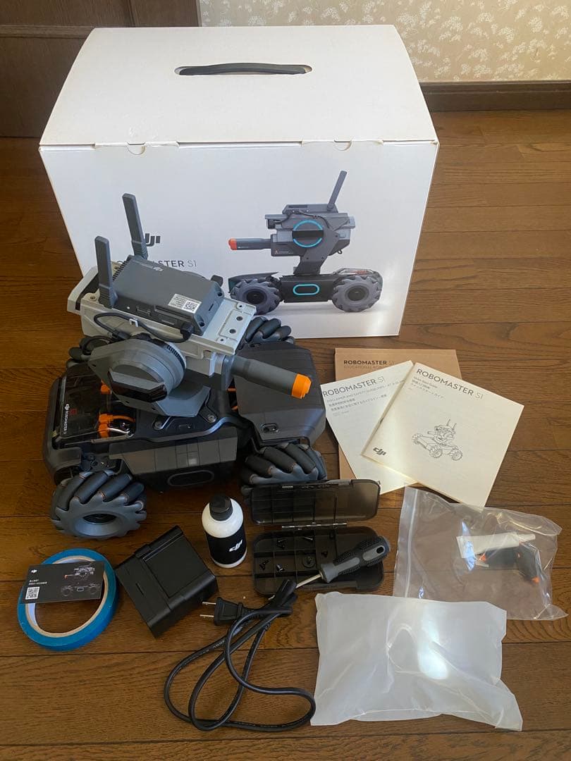 DJI ロボマスター S1