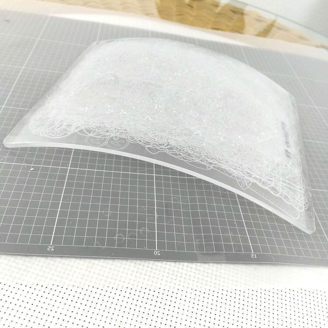 土日限定SALE♥️＊ダイカットマシンと27種カッティングダイ・エンボスセット＊