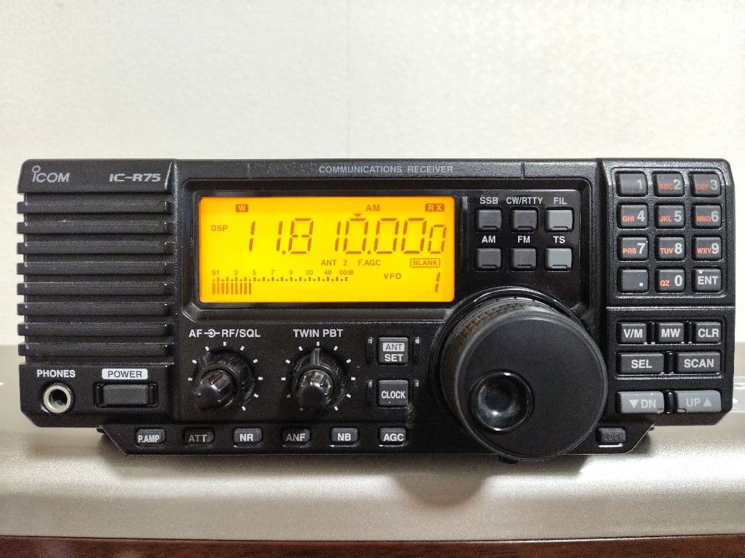 Icom　通信型受信機　IC-R75